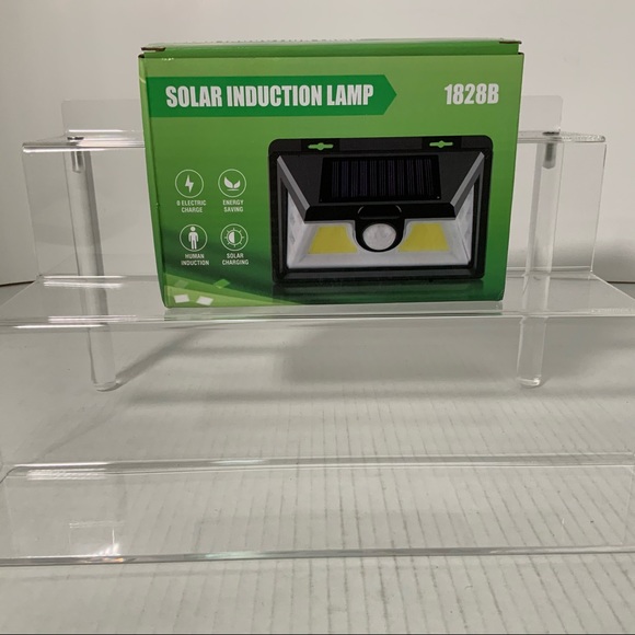 Solar Lamp - Picture 3 of 4